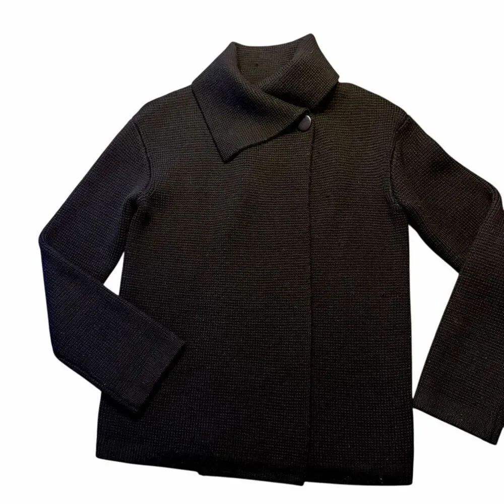 Ann Taylor Women’s Medium Black Textured Knit Heavy Sweater
